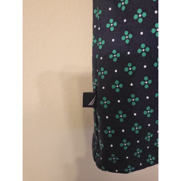 Pre Owned Women Nautica 2 PC Swimsuit Size 12/14 Green and Navy Padded Floral - Picture 7 of 9